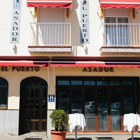 Hostal El Puerto Caleta De Velez Exterior foto
