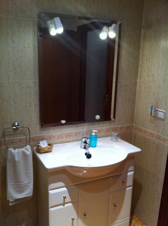 Hostal El Puerto Caleta De Velez Zimmer foto
